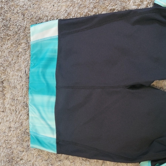 Under Armour compression leggings size small - Picture 6 of 8